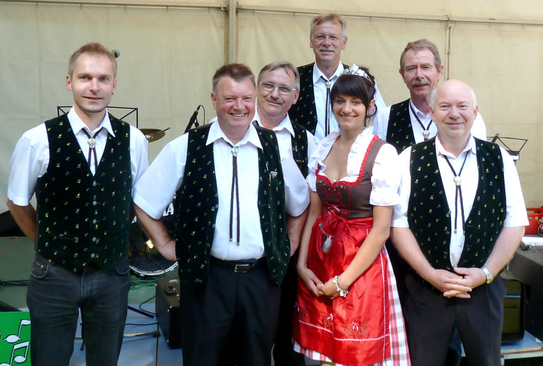 Die Steigraer Musikanten zum Park- und Weinfest in Gleina am 07.07.2013