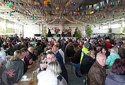 Die Steigraer Musikanten zur 'Spende' in Wennungen am 23.04.2017 Die Steigraer Musikanten zur 'Spende' in Wennungen am 23.04.2017