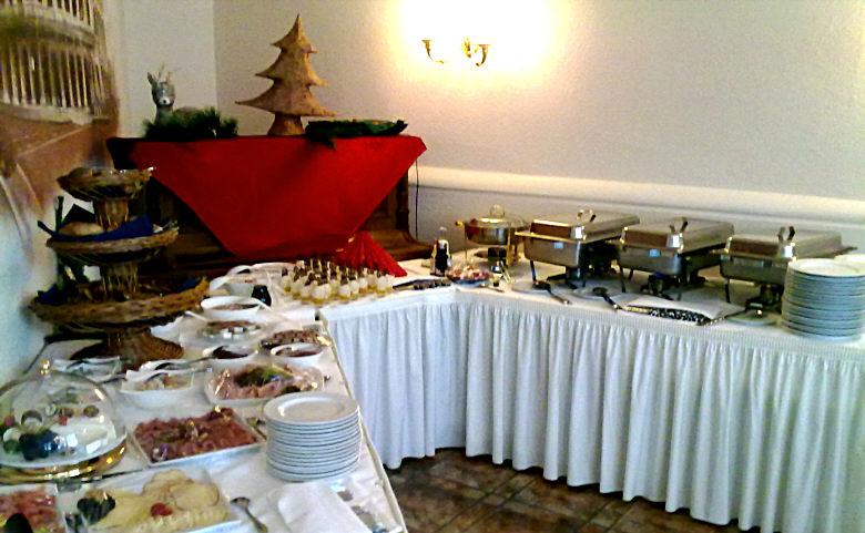 Brunch im DORMERO Hotel Rotes Ross in K&K Halle - Musik by DJ Rainer