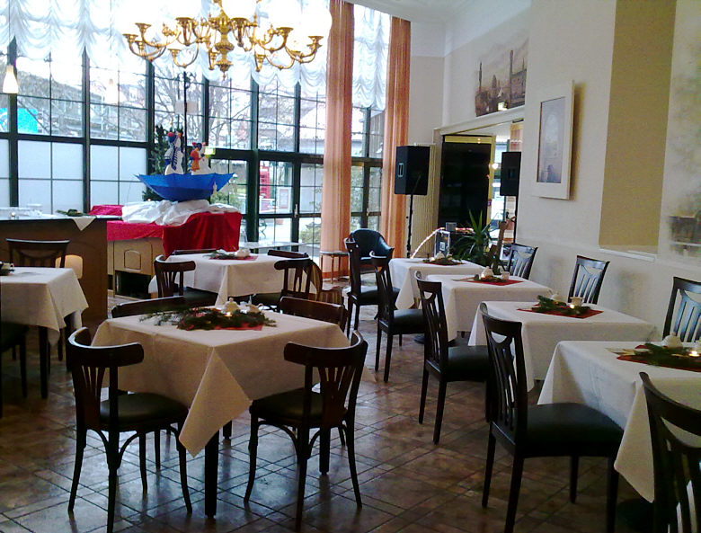 Brunch im DORMERO Hotel Rotes Ross in K&K Halle - Musik by DJ Rainer