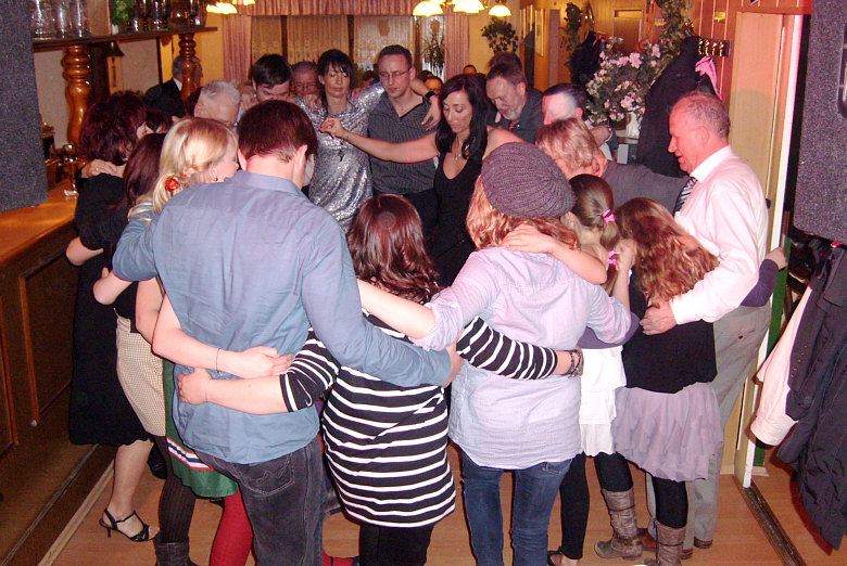 Geburtstagsparty im 'Fast wie zu Hause' in Magdeburg - Musik by DJ Rainer