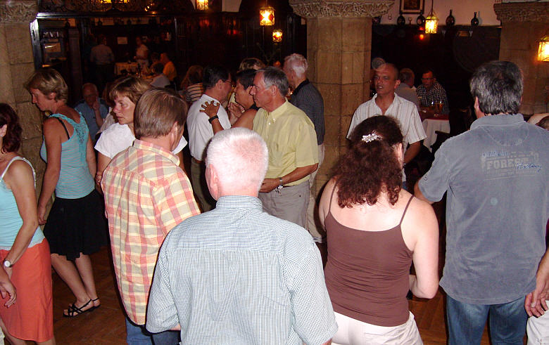 Turnerball zum Jahnturnen im K�nstlerkeller Freyburg