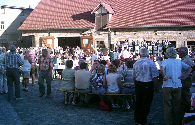 Schnappschuss vom Hof in Salsitz