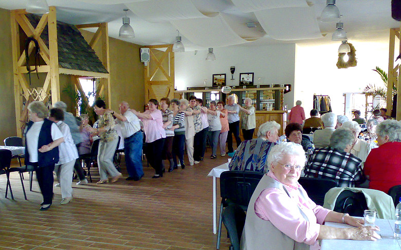 Seniorentanz im Sch�tzenhaus W�nsch mit DJ Rainer